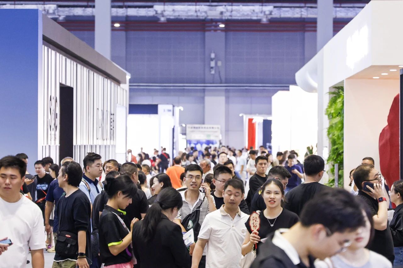 主办官宣《2026上海家具及家具辅料展》时间及展馆